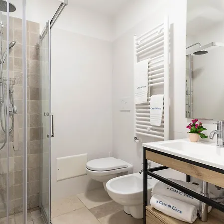 A Casa Di Elena Πανσιόν 4*