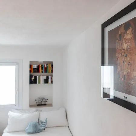 A Casa Di Elena