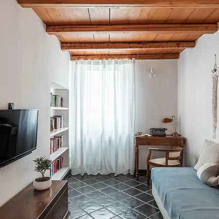 Affittacamere A Casa Di Elena 4*