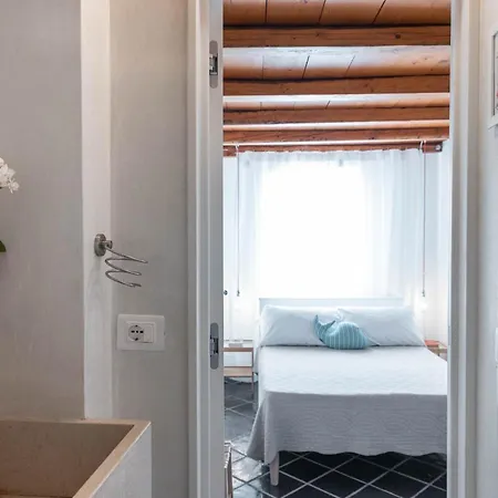 A Casa Di Elena بولينيانو آ ماري