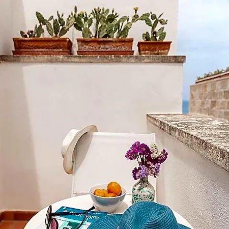 A Casa Di Elena