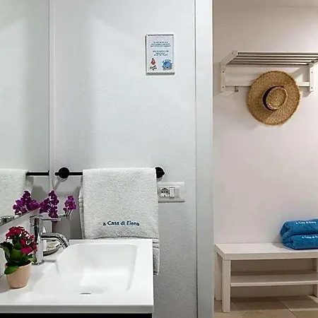 A Casa Di Elena